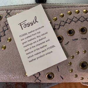 NWT Fossil wallet Y2K